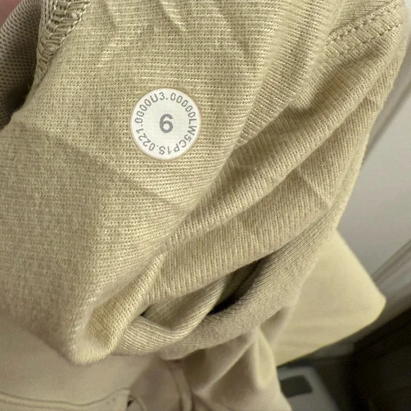 lululemon athletica Beige Joggers - Picture 7 of 7